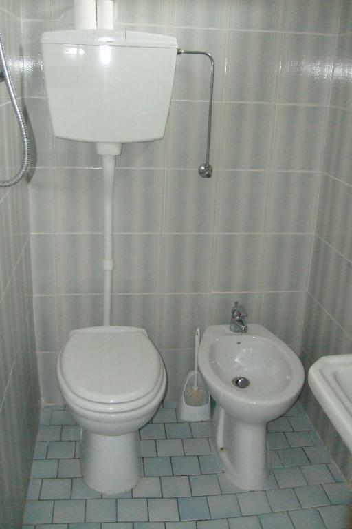 Lavinia Hotel 2*